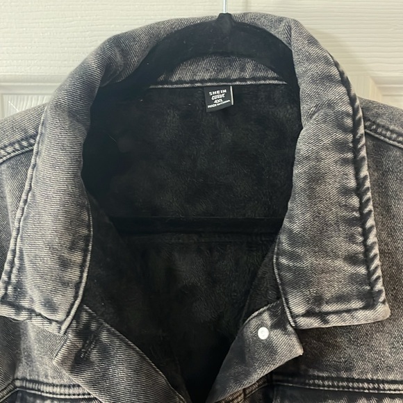 SHEIN Black Jean Jacket - Picture 3 of 4